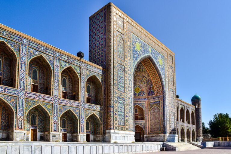 Stunning facade of Tillya-Kari Madrasa, an Islamic architectural masterpiece in Samarkand, Uzbekistan.